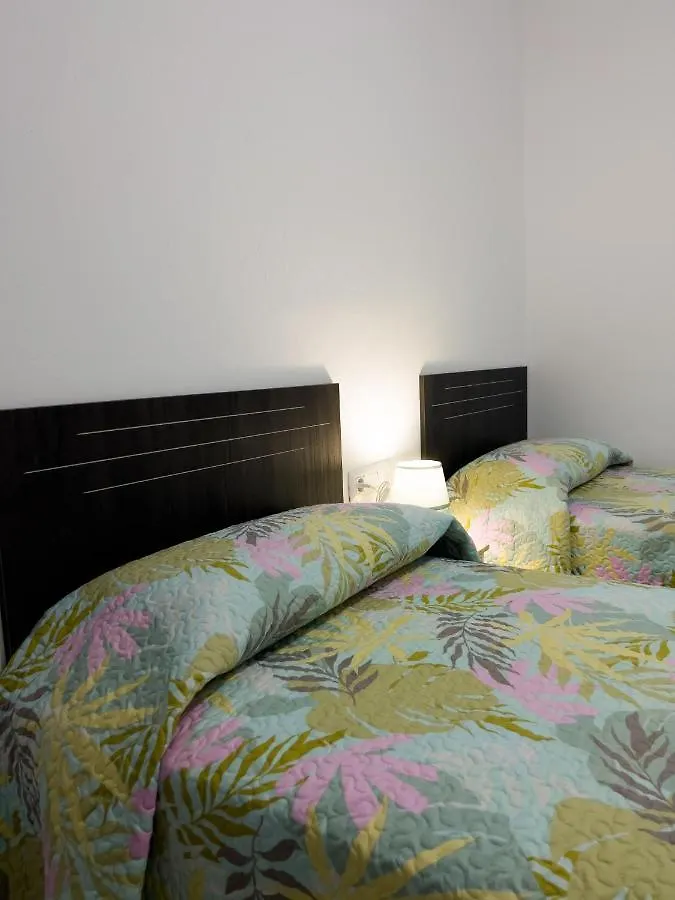 Casa Came - A/C+ Wifi - 1Min Beach アロナ アパート
